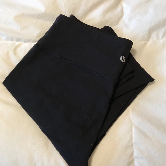 Lululemon Legging - Picture 3 of 4